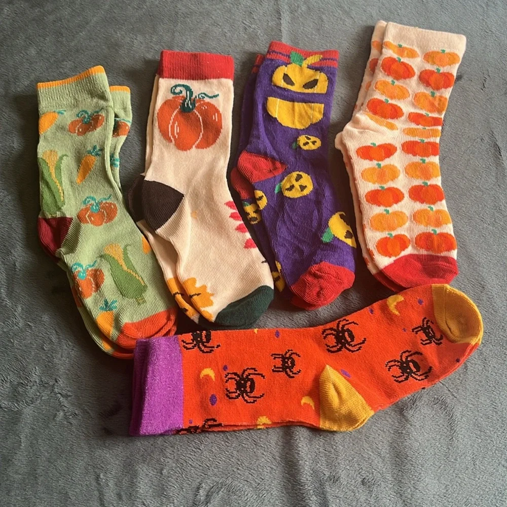 Kids fall socks 12 pair medium new